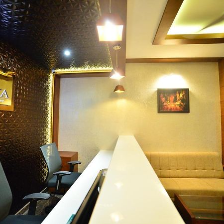 Hotel Priya Kottakkal Екстер'єр фото