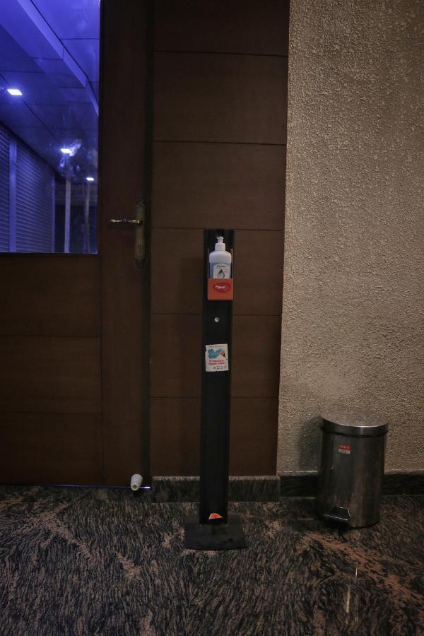 Hotel Priya Kottakkal Екстер'єр фото